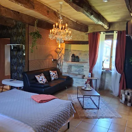 Bed & Breakfast Maison Du Saint Cirque